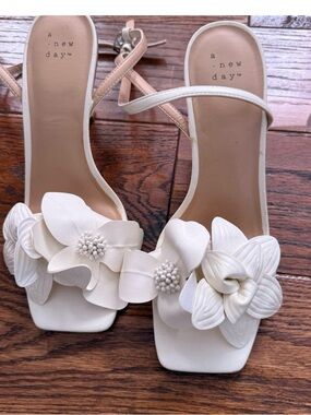 a new day Ivory Floral Appliqué Sandals